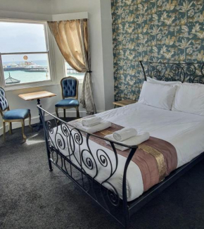 Гостиница New Madeira Seafront Hotel  Брайтон